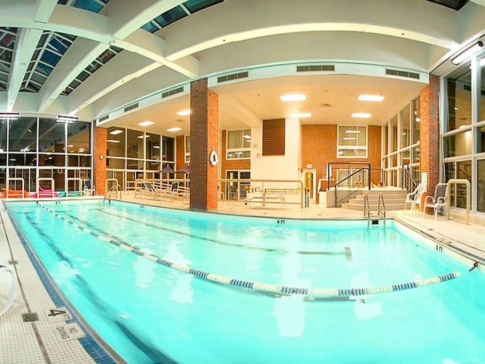 קיימברידג' The Charles Hotel In Harvard Square מראה חיצוני תמונה