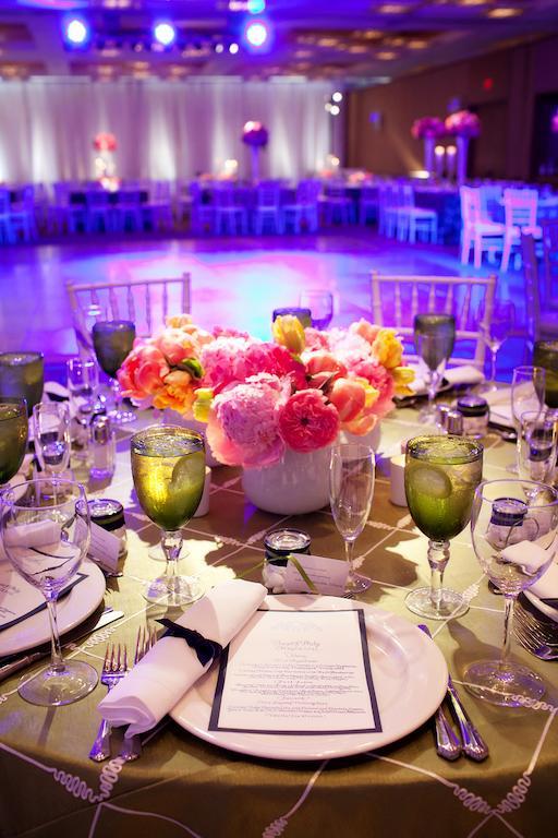 קיימברידג' The Charles Hotel In Harvard Square מראה חיצוני תמונה