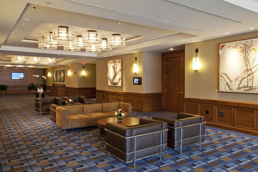 קיימברידג' The Charles Hotel In Harvard Square מראה חיצוני תמונה