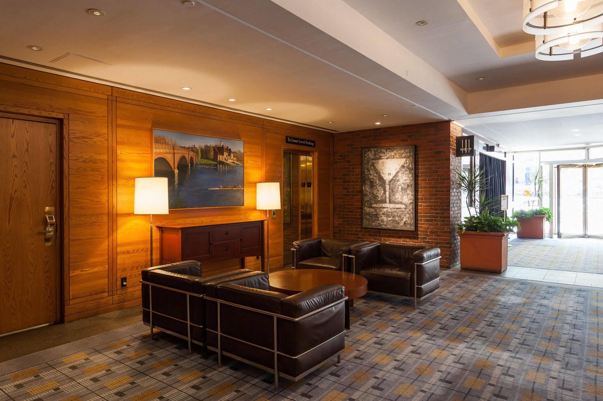 קיימברידג' The Charles Hotel In Harvard Square מראה חיצוני תמונה